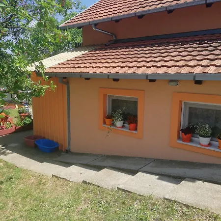 Jevtovic Casa vacanze Sremski Karlovci
